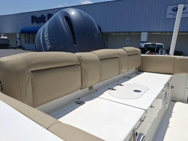 Slide: The Image of NauticStar 2102 XS Legacy 2019 - 15