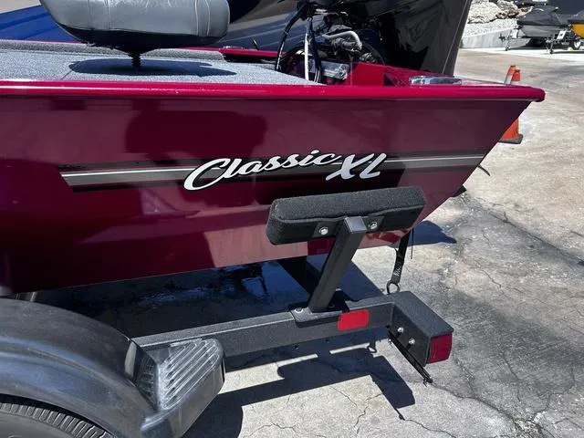 Slide: The Image of Tracker Bass Tracker Classic XL 2024 - 3