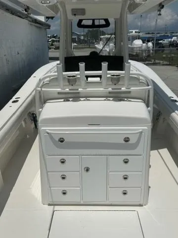 Slide: The Image of Regulator Marine 34 2022 - 3