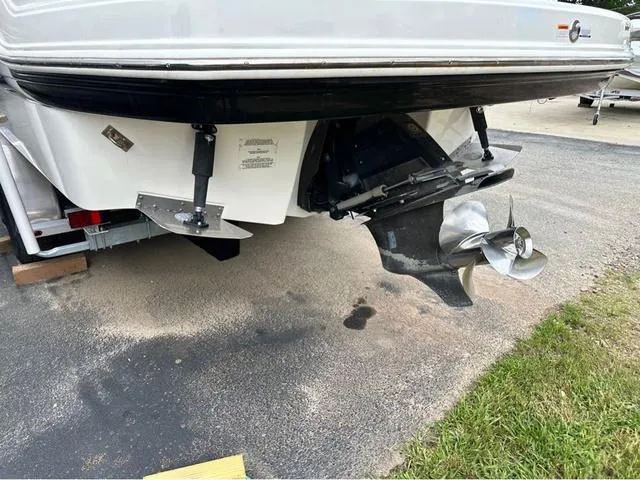 Slide: The Image of Chaparral SIGNATURE CRUISER 270 SIGNATURE 2011 - 5