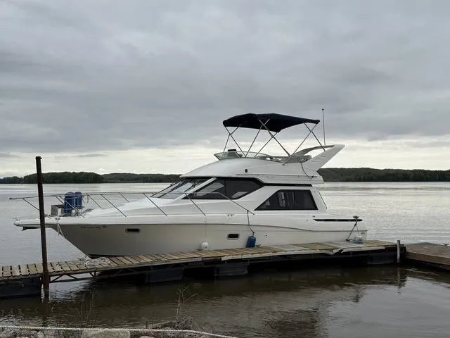 Slide: The Image of Bayliner 3258 1998 - 10