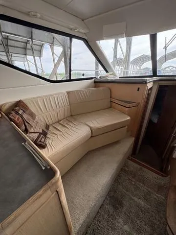 Slide: The Image of Bayliner 3258 1998 - 15