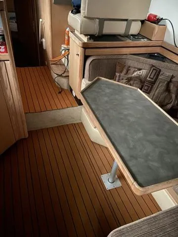 Slide: The Image of Bayliner 3258 1998 - 3