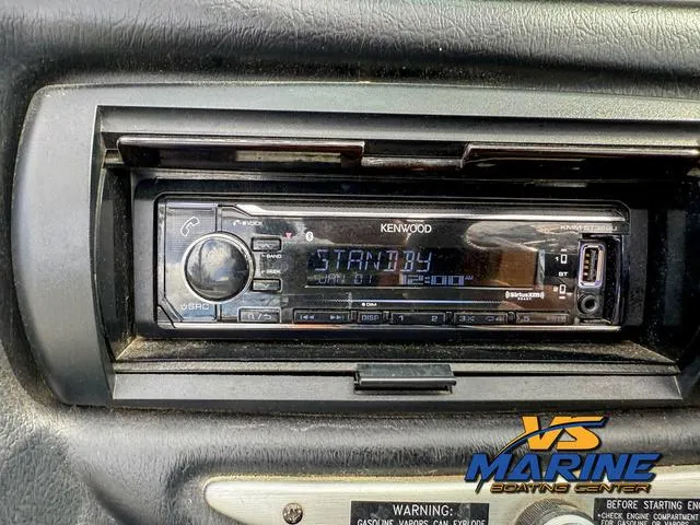 Slide: The Image of 2006 Centurion ELITE V dashboard with Kenwood stereo system in standby mode. - 19