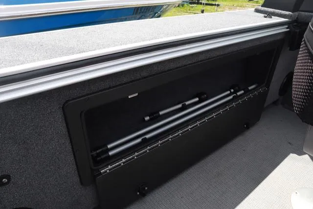 Slide: The Image of G3 Angler V1850SF 2022 - 17