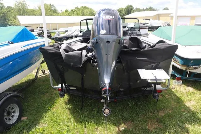 Slide: The Image of G3 Angler V1850SF 2022 - 22