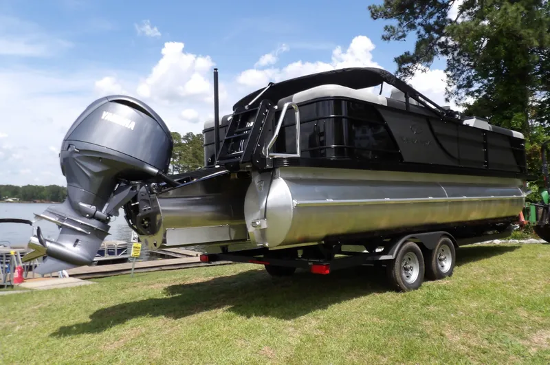 Slide: The Image of Veranda VR22RC 2025 - 4