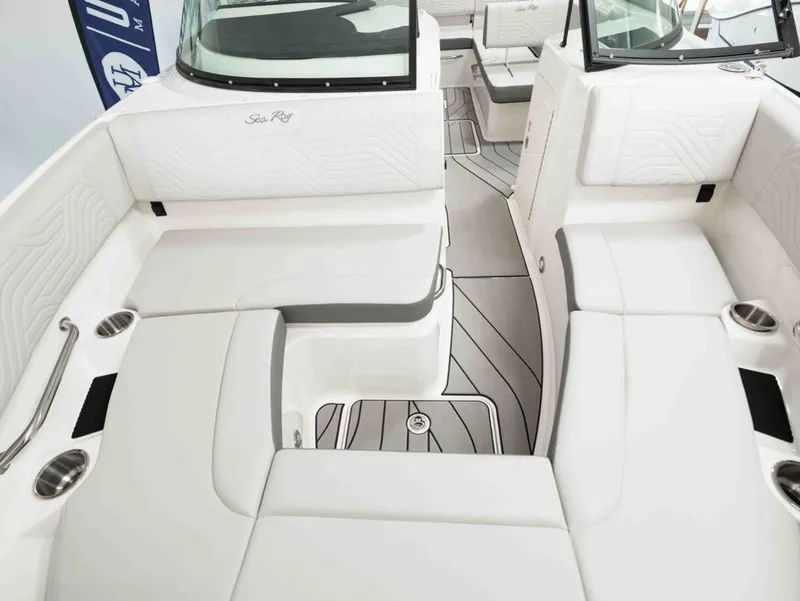 Slide: The Image of Sea Ray SDX 250 Surf 2025 - 12