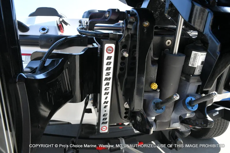 Slide: The Image of 2023 Nitro Z21 XL Pro boat engine components with Bob's Machine parts. - 7