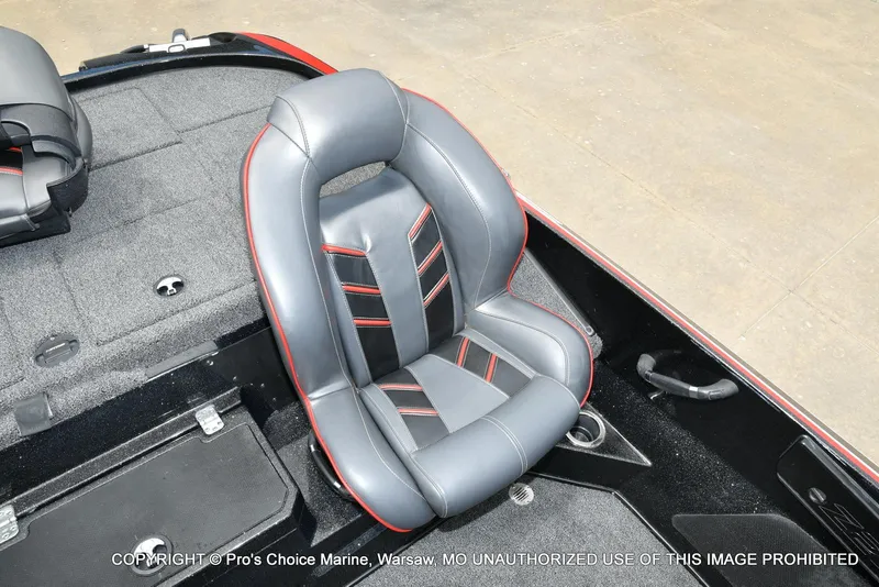 Slide: The Image of Nitro Z20 Pro w/250 Pro-XS 4 Stroke 2020 - 55