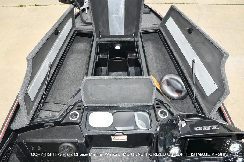 Slide: The Image of Nitro Z20 Pro w/250 Pro-XS 4 Stroke 2020 - 57