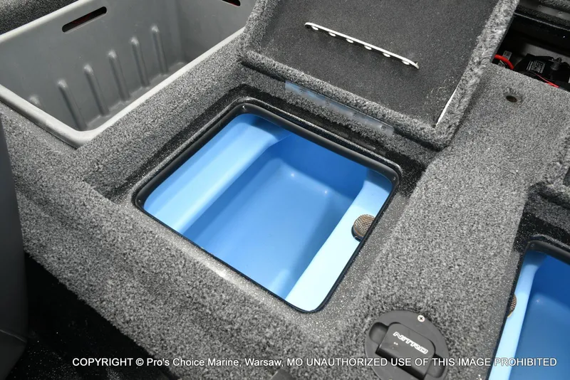 Slide: The Image of Nitro Z20 Pro w/250 Pro-XS 4 Stroke 2020 - 66