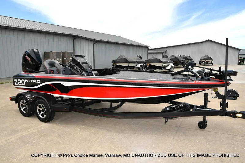 Slide: The Image of Nitro Z20 Pro w/250 Pro-XS 4 Stroke 2020 - 73