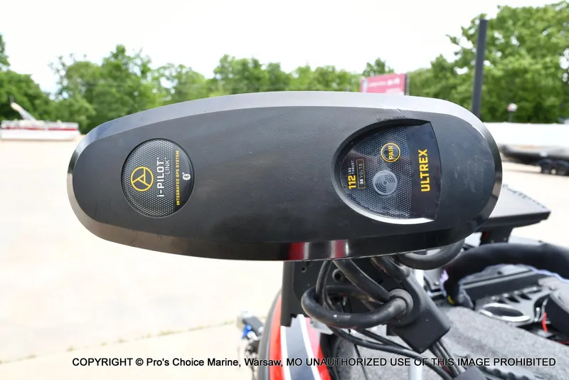 Slide: The Image of 2020 Nitro Z20 Pro boat with Ultrex i-Pilot Link trolling motor. - 8