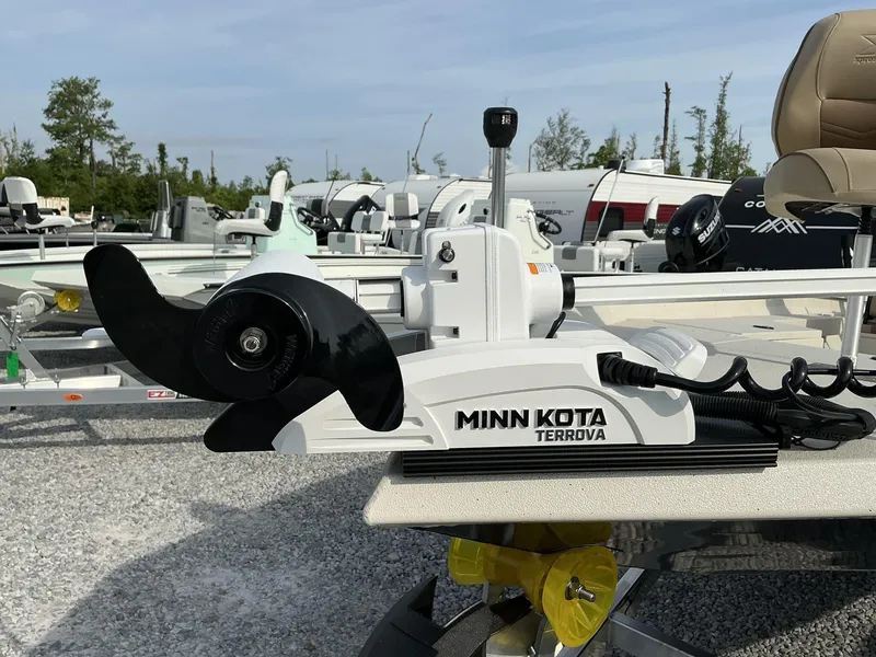 Slide: The Image of Minn Kota Terrova motor on 2025 Xpress Hyper-Lift Series H22B boat, outdoor display. - 9