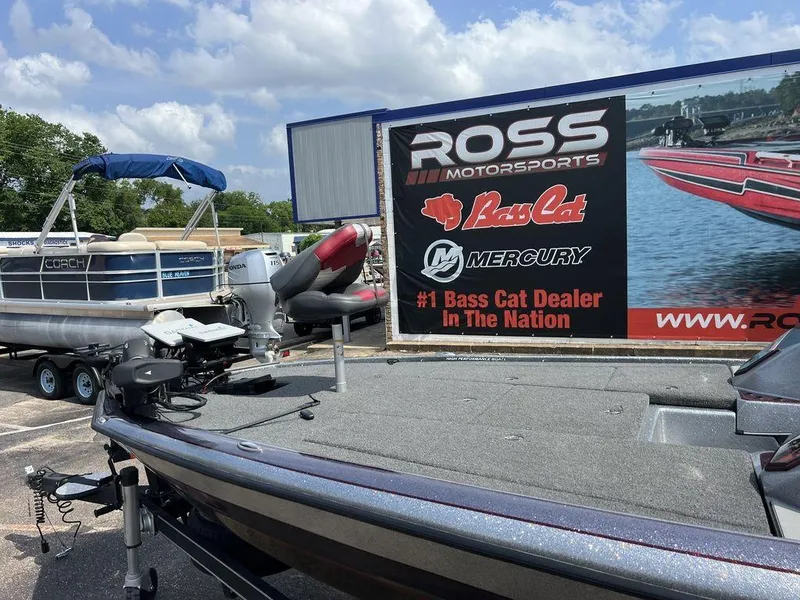 Slide: The Image of 2022 Blazer 650 Pro Tour boat at Ross Motorsports, featuring Bass Cat and Mercury branding. - 19