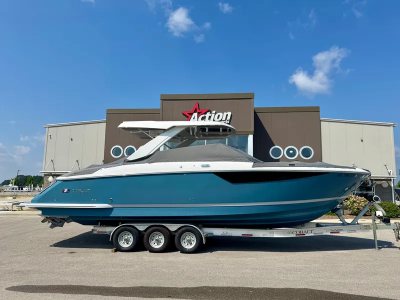 The Image of Cobalt R35 2024 - 1