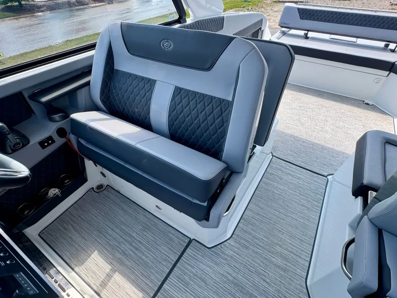 Slide: The Image of Cobalt R35 2024 - 15