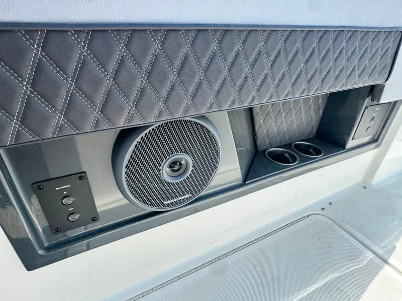 Slide: The Image of Cobalt R35 2024 - 26