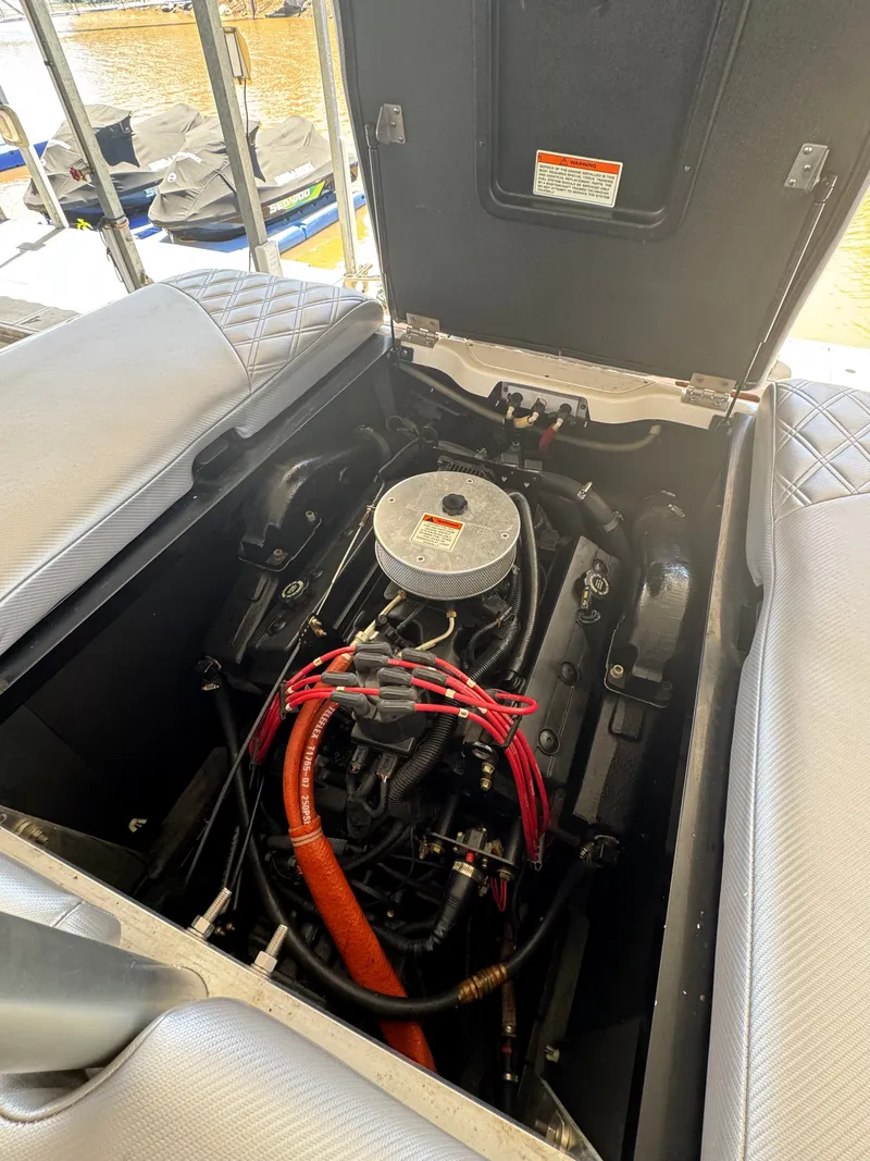 Slide: The Image of MasterCraft XStar 2001 - 5