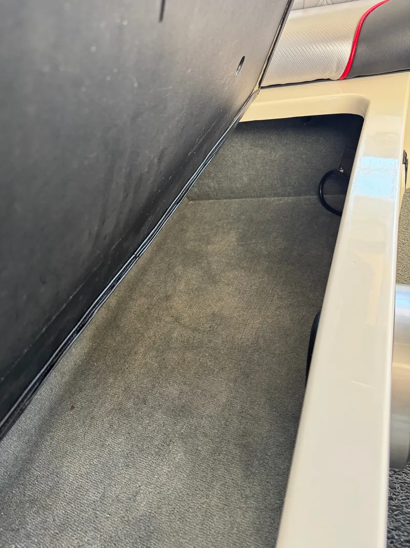 Slide: The Image of MasterCraft XStar 2001 - 6