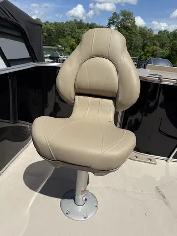 Slide: The Image of Sylvan Mirage 8520 Party Fish 2021 - 10