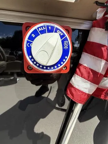 Slide: The Image of Sylvan Mirage 8520 Party Fish 2021 - 9