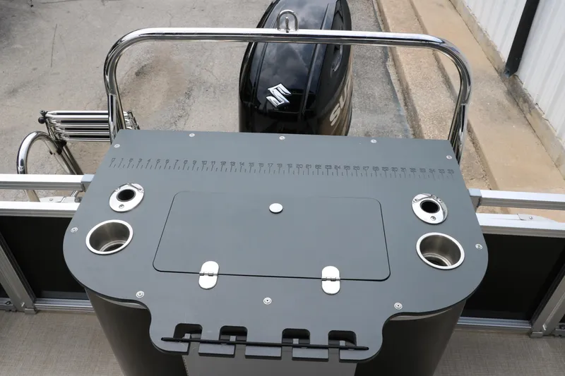 Slide: The Image of 2023 Avalon Venture 2385 RF boat with Suzuki outboard motor and fishing station. - 22