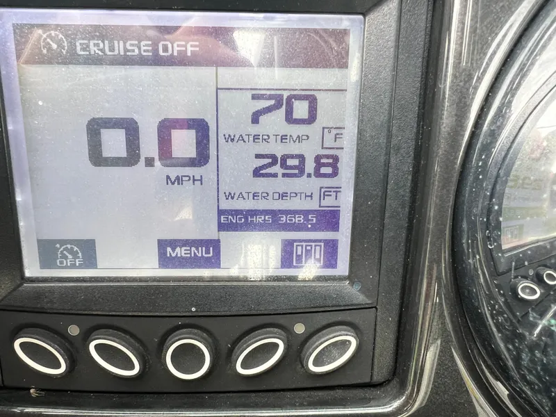 Slide: The Image of Dashboard of a 2016 Moomba Mojo showing 0.0 MPH, 70°F water temperature, 29.8 ft depth. - 43