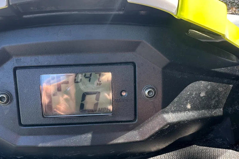 Slide: The Image of Dashboard of a 2021 Yamaha WaveRunner VX showing 47 hours and 0 mph. - 11