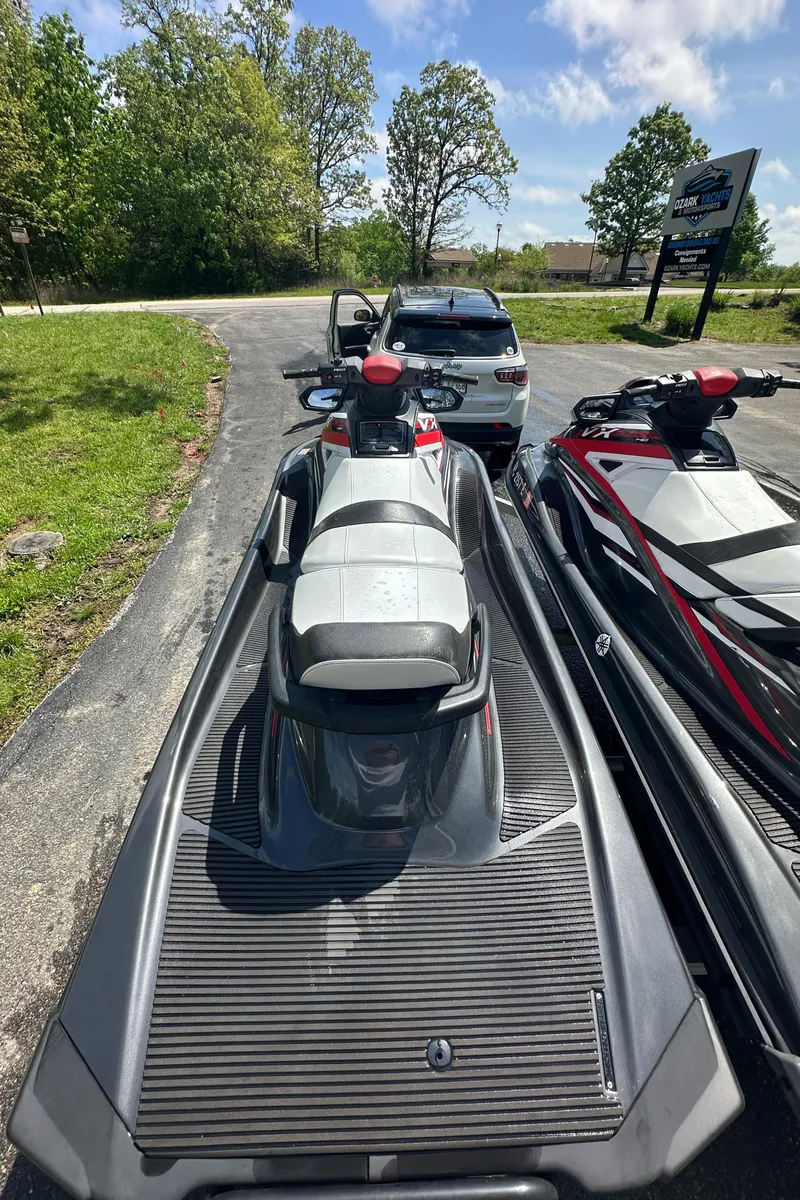 Slide: The Image of 2019 Yamaha WaveRunner VX Cruiser HO parked on a sunny day. - 11