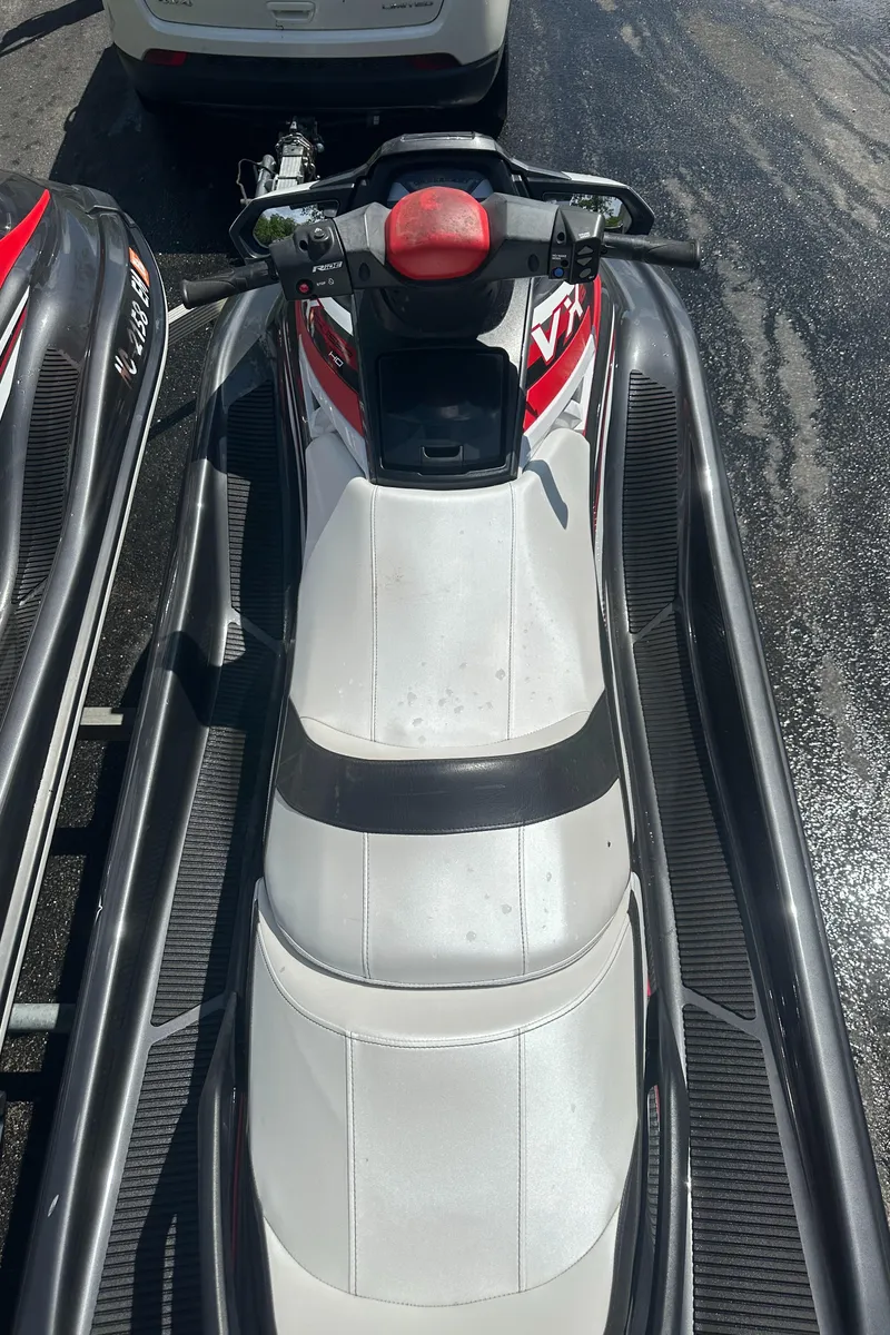 Slide: The Image of 2019 Yamaha WaveRunner VX Cruiser HO on trailer, top view. - 13