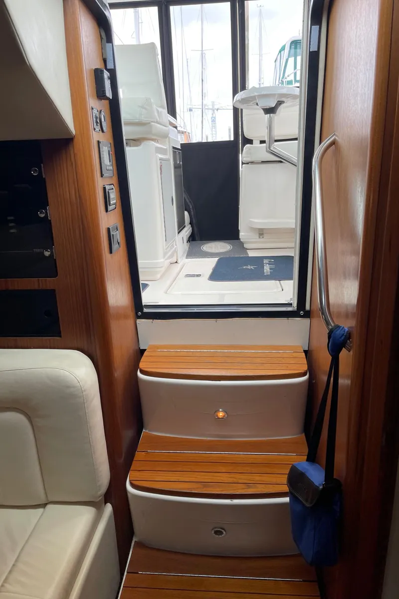 Slide: The Image of Tiara 3500 Open 2003 - 53