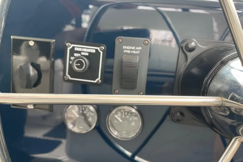 Slide: The Image of Tiara 3500 Open 2003 - 67