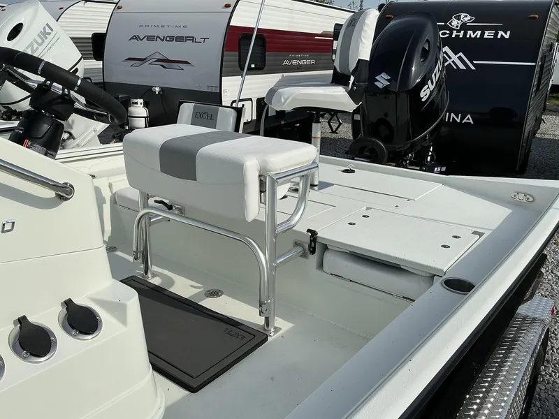 Slide: The Image of Excel Bay Pro 220 220 ELITE 2025 - 14