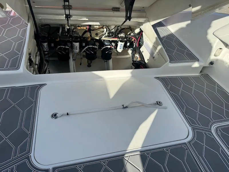 Slide: The Image of Deep Impact 399 Cabin 2015 - 50