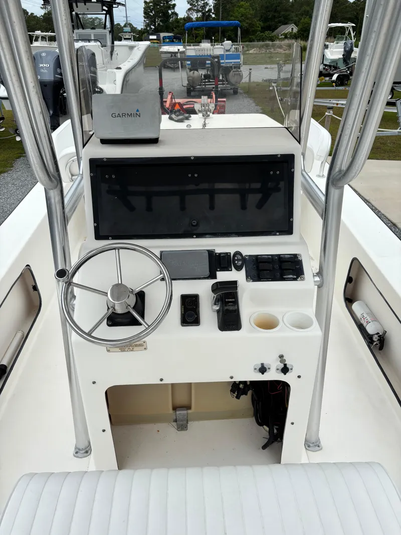 Slide: The Image of KenCraft 2460 Bay Rider 2006 - 10