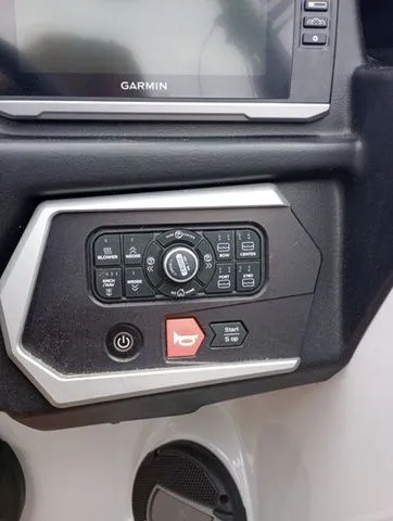 Slide: The Image of Axis Wake Research A20 2025 - 15