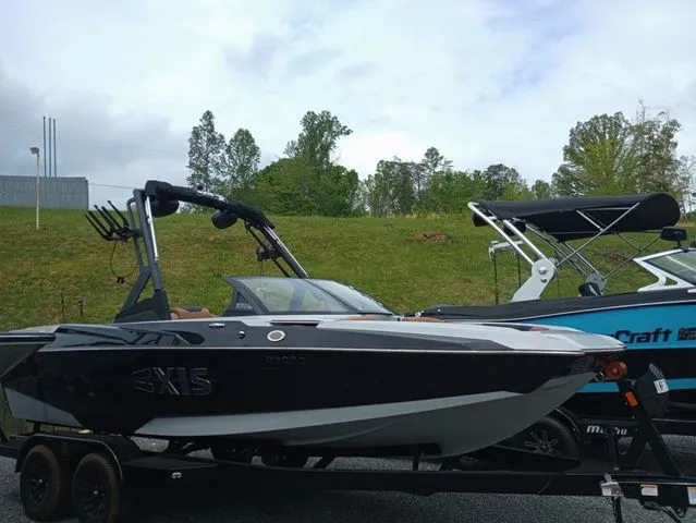 Slide: The Image of Axis Wake Research A20 2025 - 16