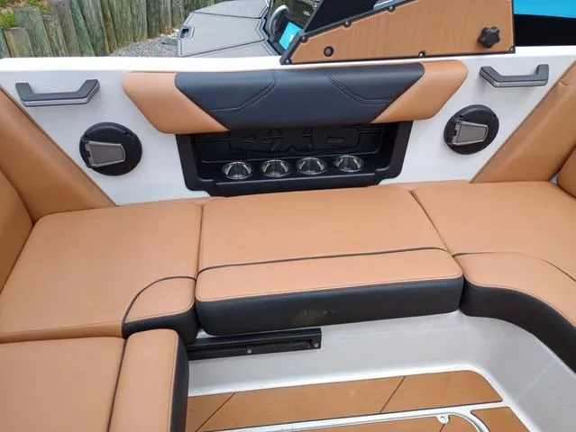 Slide: The Image of Axis Wake Research A20 2025 - 19