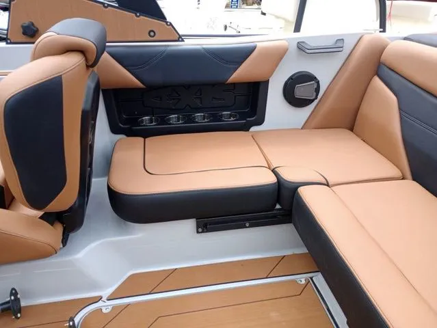 Slide: The Image of Axis Wake Research A20 2025 - 20