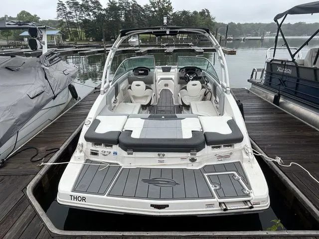 Slide: The Image of Chaparral 23 SSi 2023 - 3