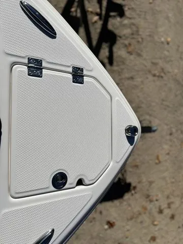 Slide: The Image of Chaparral 23 Surf 2025 - 19