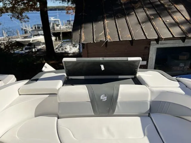 Slide: The Image of Chaparral 23 Surf 2025 - 7