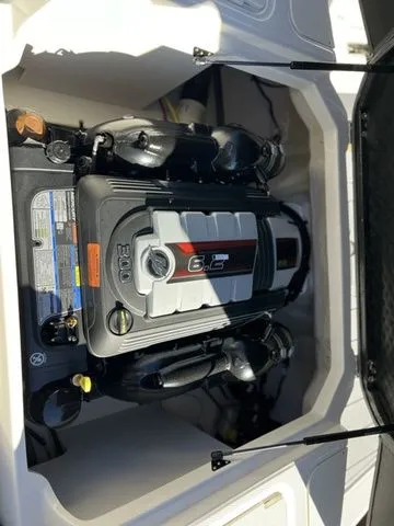 Slide: The Image of Chaparral 23 Surf 2025 - 8