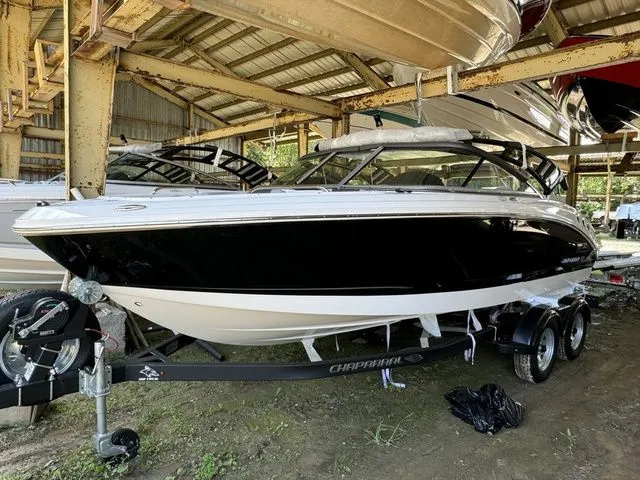 Slide: The Image of Chaparral 21 SSi 2025 - 1