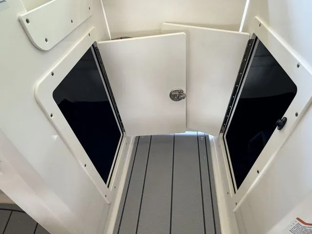 Slide: The Image of Chaparral 21 SSi 2025 - 17