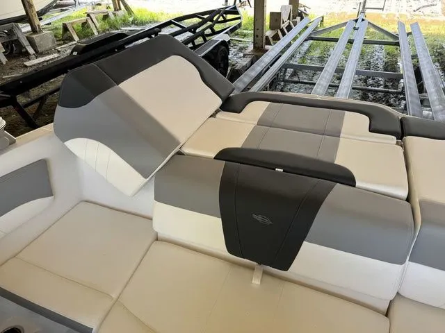 Slide: The Image of Chaparral 21 SSi 2025 - 8