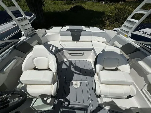 Slide: The Image of Chaparral 23 SSi 2025 - 11