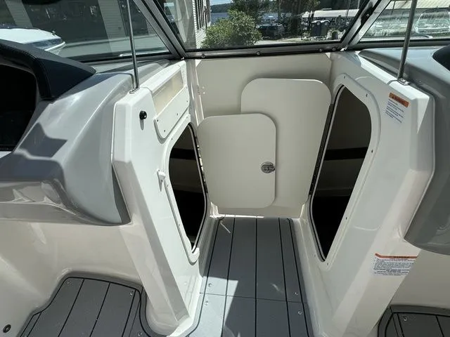 Slide: The Image of Chaparral 23 SSi 2025 - 20